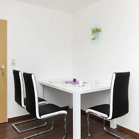 Haus Hafenromantik Apartment Neuharlingersiel